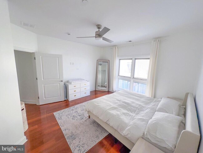 Building Photo - 2350 NJ-33