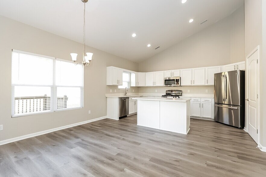 Building Photo - 6308 Eli Dr