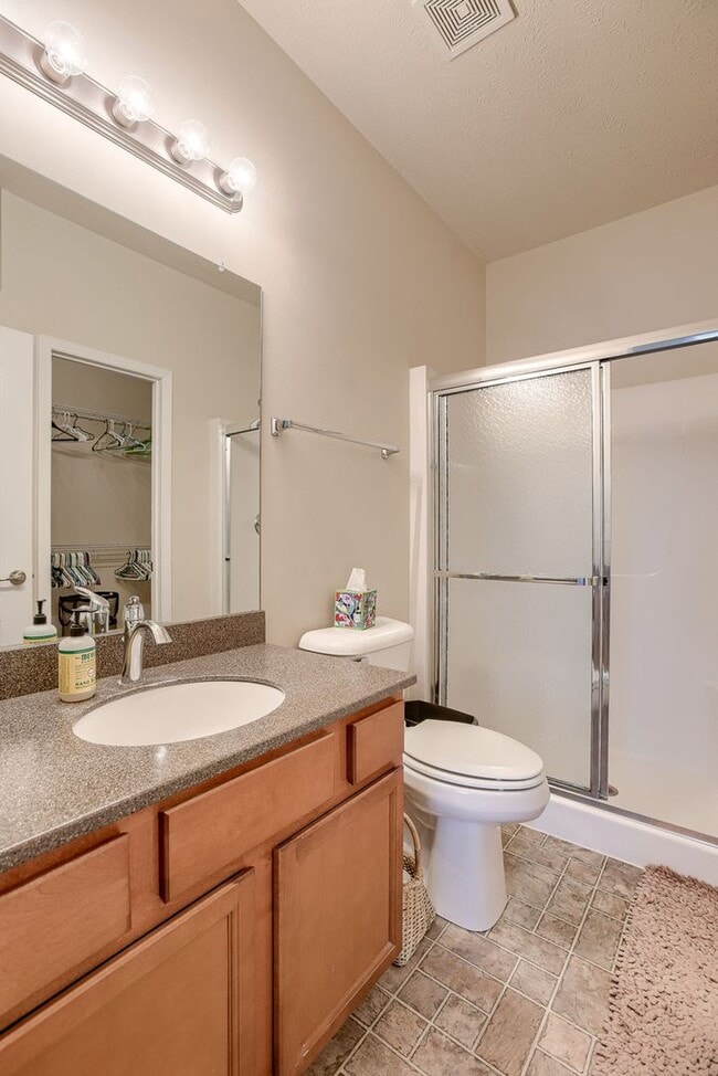 Building Photo - Short Term Furnished 3 Bedroom Townhome!!