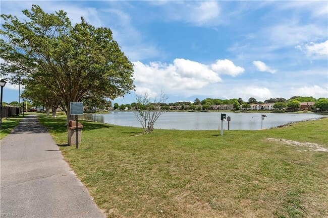 Building Photo - 4712 Ashbury Ln