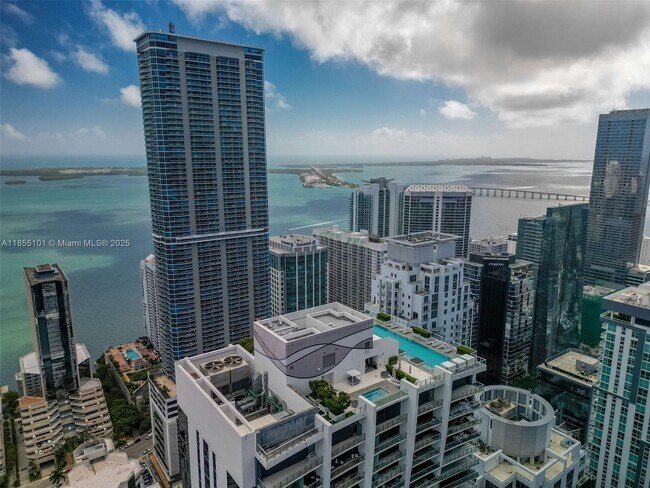 Building Photo - 1010 Brickell Ave