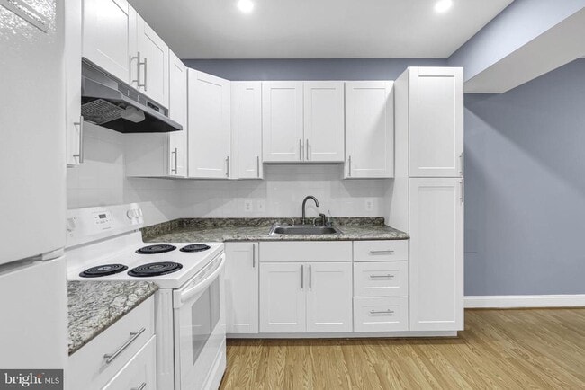 Building Photo - 40560 Aldie Springs Dr