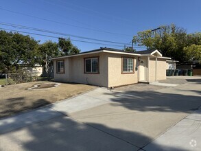 Building Photo - 1802 247th St