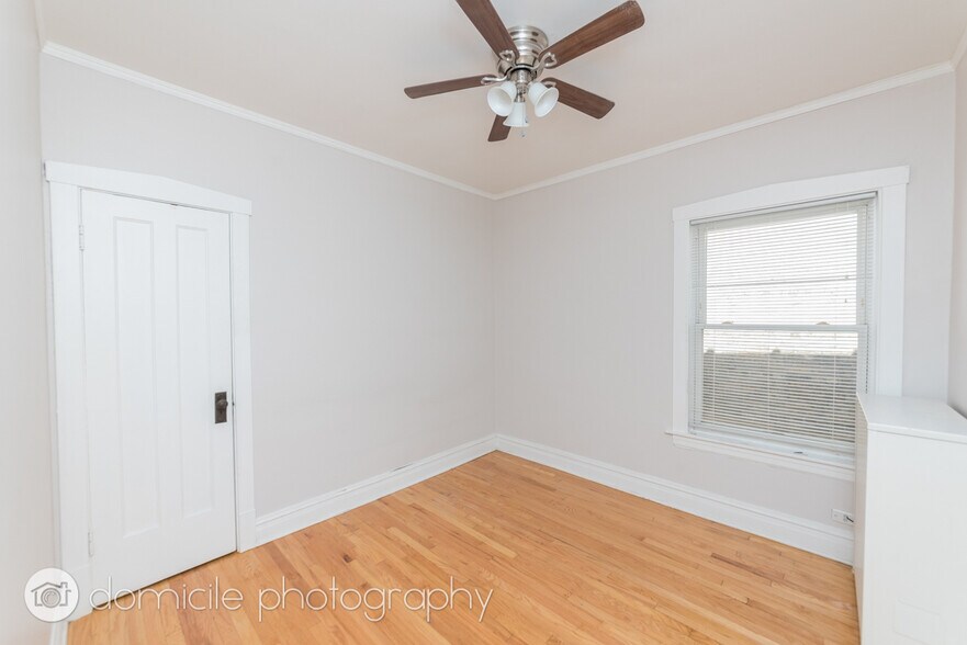 Building Photo - 4906 N Marmora Ave