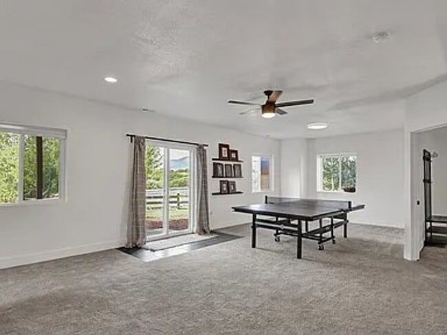 Building Photo - 15692 Paiute Cir