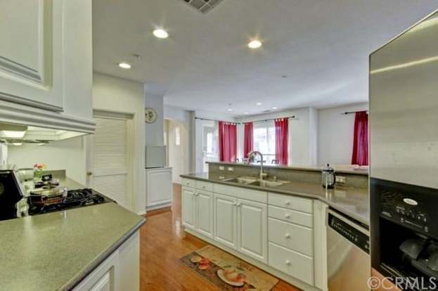 Building Photo - 6 Bolinas-