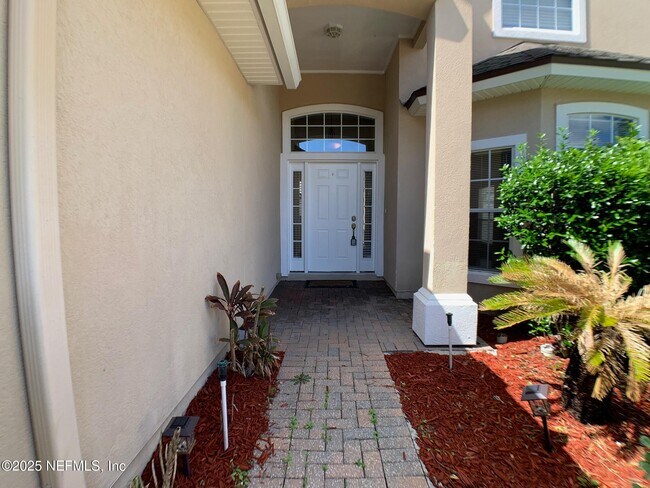 Building Photo - 647 Acorn Chase Dr