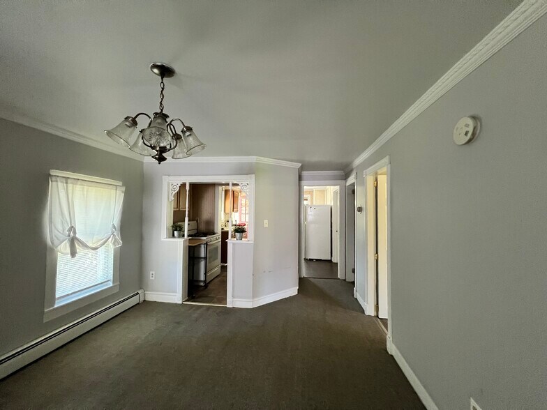 Building Photo - 57 Faber Ave