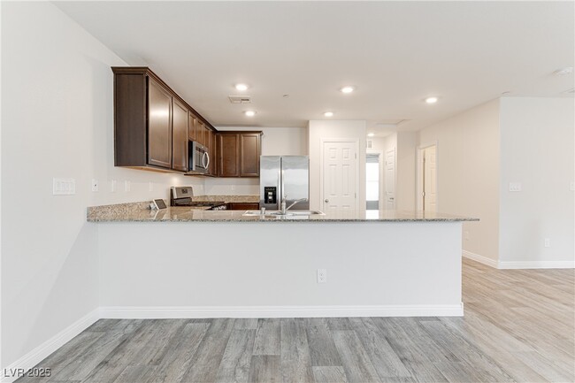 Building Photo - 4641 Townwall St