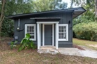 Building Photo - 1118 Louise Dr