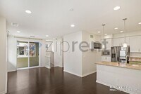 Building Photo - 1457 Coyote Creek Way