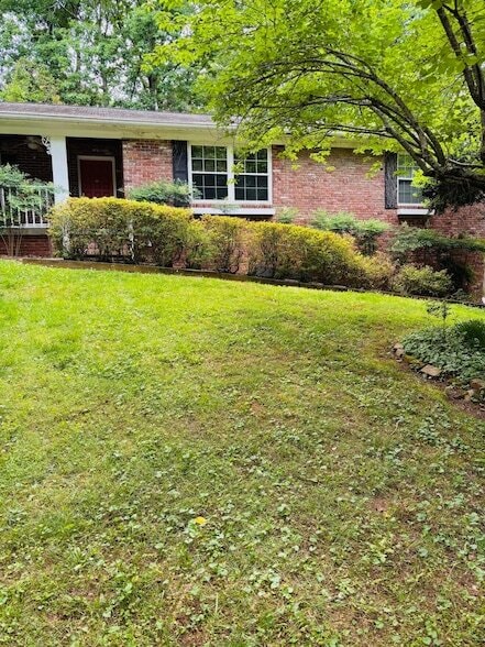 Building Photo - 7342 Valley Ln