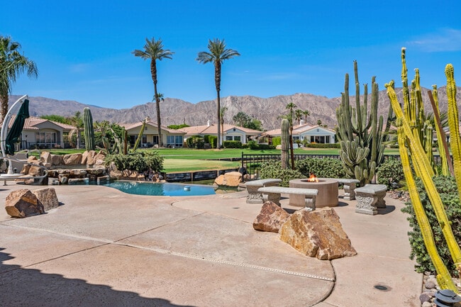 Building Photo - 50665 Spyglass Hill Dr