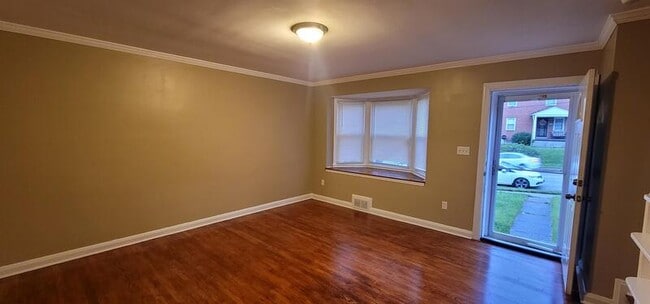 Building Photo - 5928 Hillen Rd