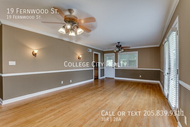 Building Photo - 19 Fernwood St