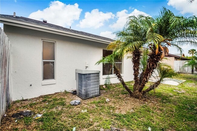 Building Photo - Home For Rent Near the Happiest Place On E...