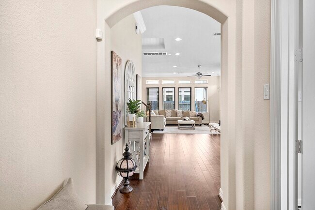 Building Photo - 13204 Leighton Gardens Dr