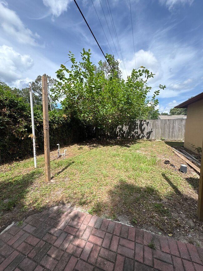Building Photo - Charming 3 bed, 2 bath home, in Altamonte ...