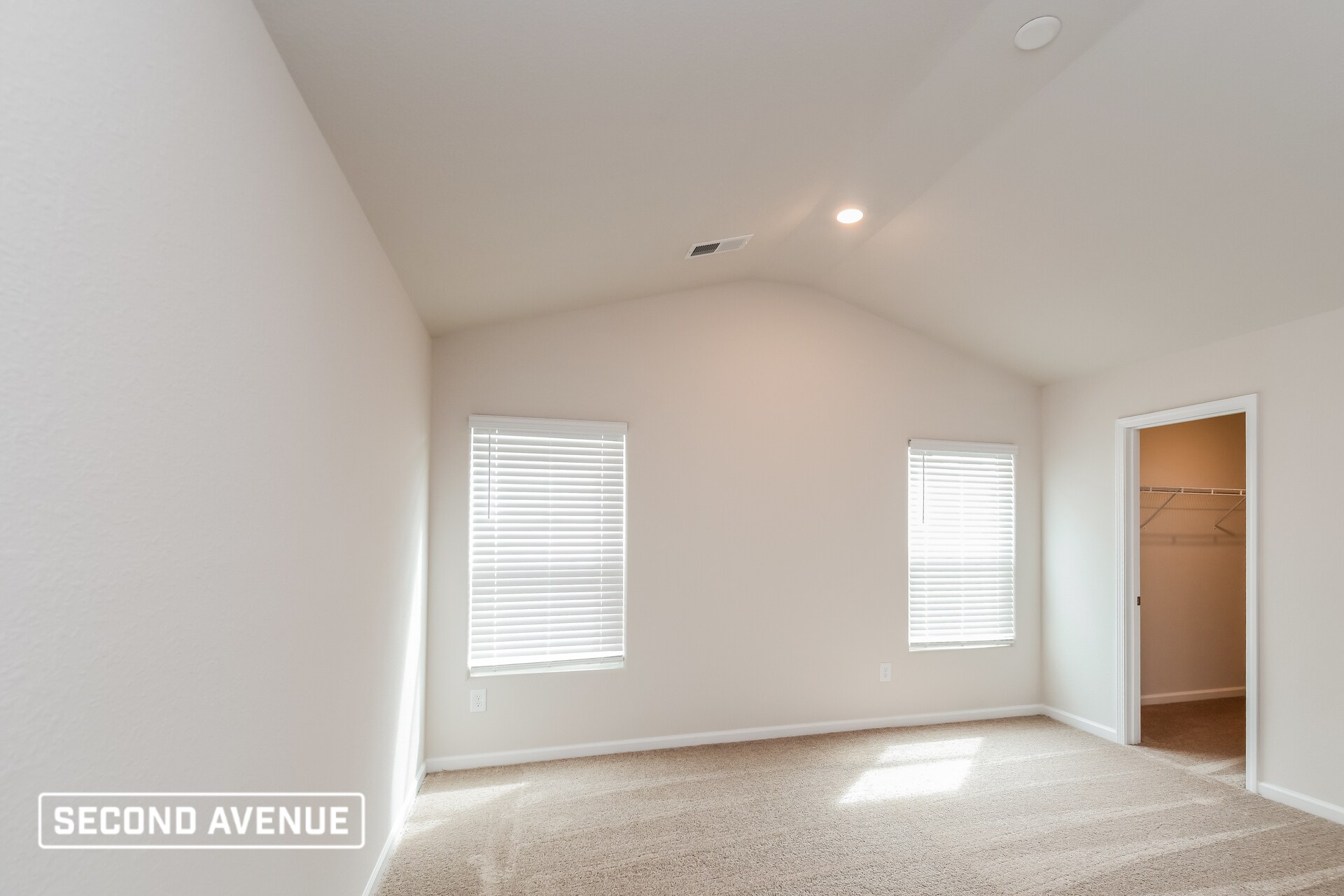 Building Photo - 639 Wild Tulip Ct
