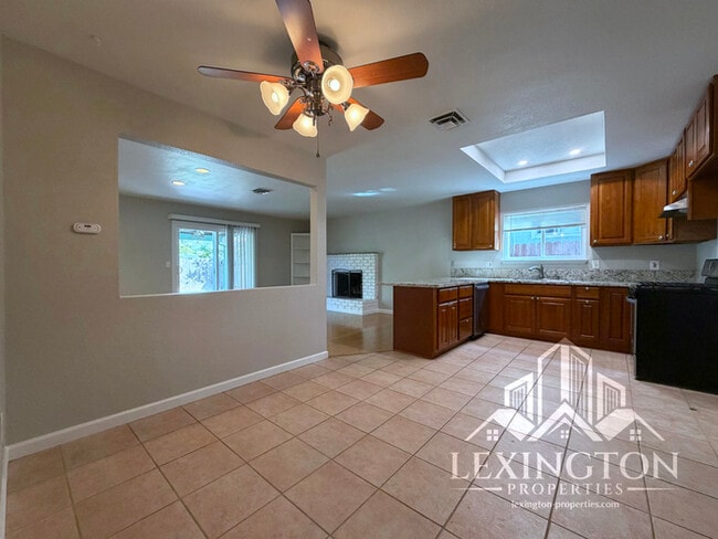 Building Photo - Lovely updated, 3BD/2BA, Home in Rocklin – off Pacific St. near Hwy 80 Access!