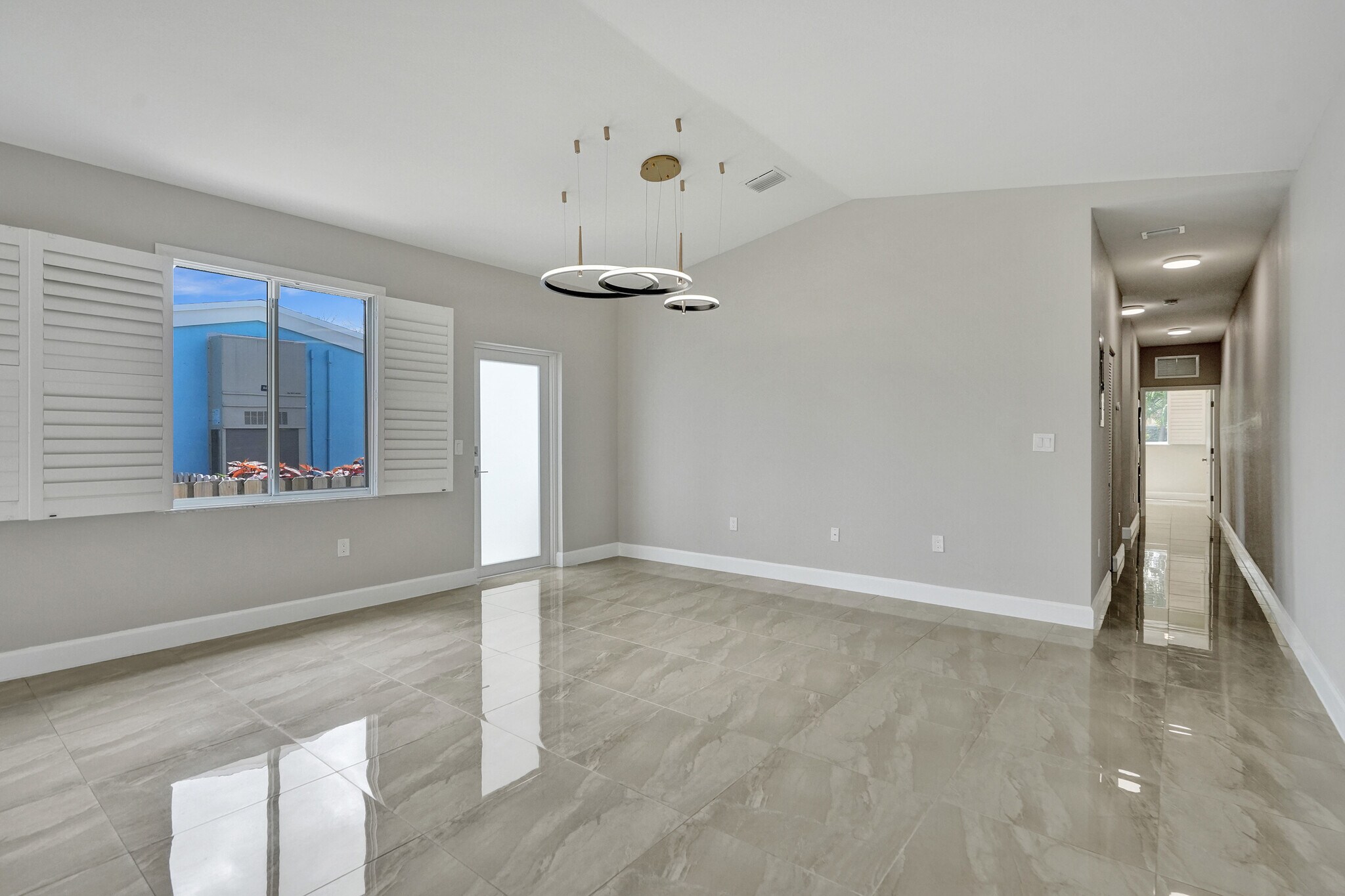 Building Photo - 62 NE 26th St