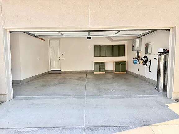 Building Photo - 27104 White Sage Ct