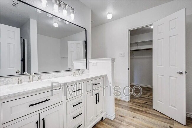 Building Photo - 934 Cedar Creek Dr