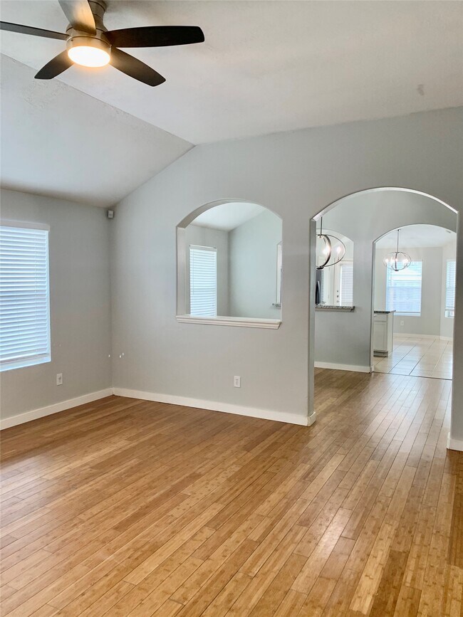 Building Photo - 4611 Parkstone Bend Ct