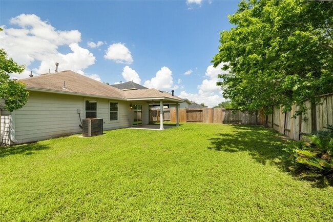 Building Photo - 22031 Silverfield Park Ln
