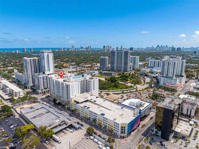 Building Photo - 1830 Radius Dr