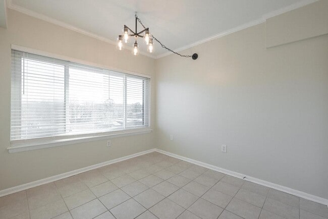 Building Photo - 1509 Regency Woods Rd