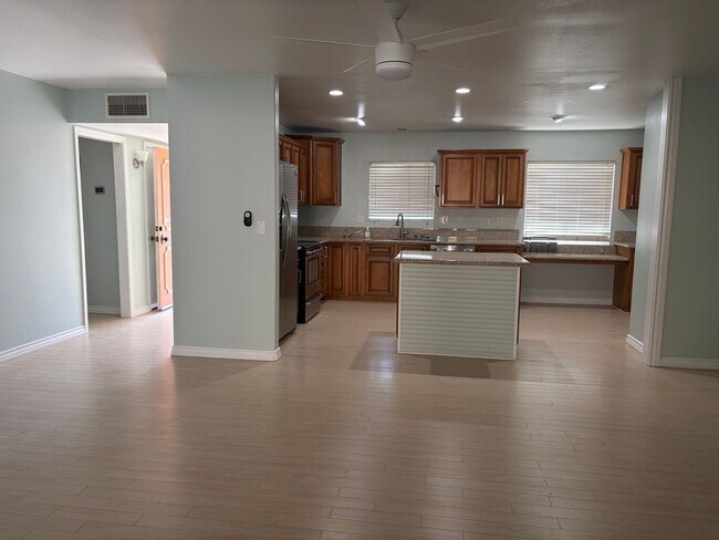 Building Photo - 55+ Community! Turnkey Home Awaits You!