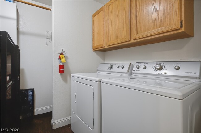 Building Photo - 2851 S Valley View Blvd