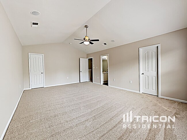 Building Photo - 5251 Grays Ridge Drive Charlotte NC