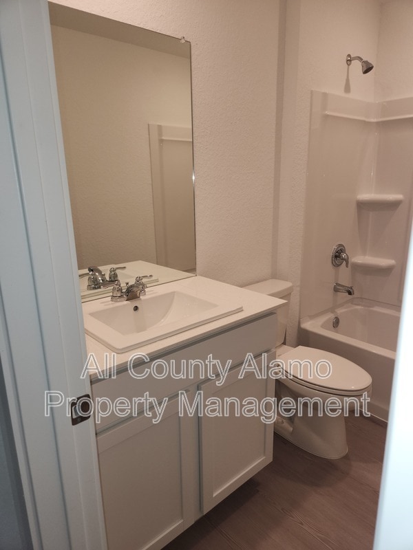 Building Photo - 6616 Dali Bnd