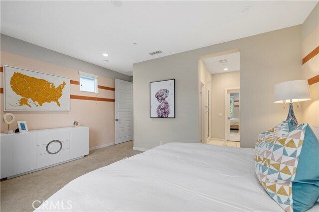 Building Photo - 134 Modjeska