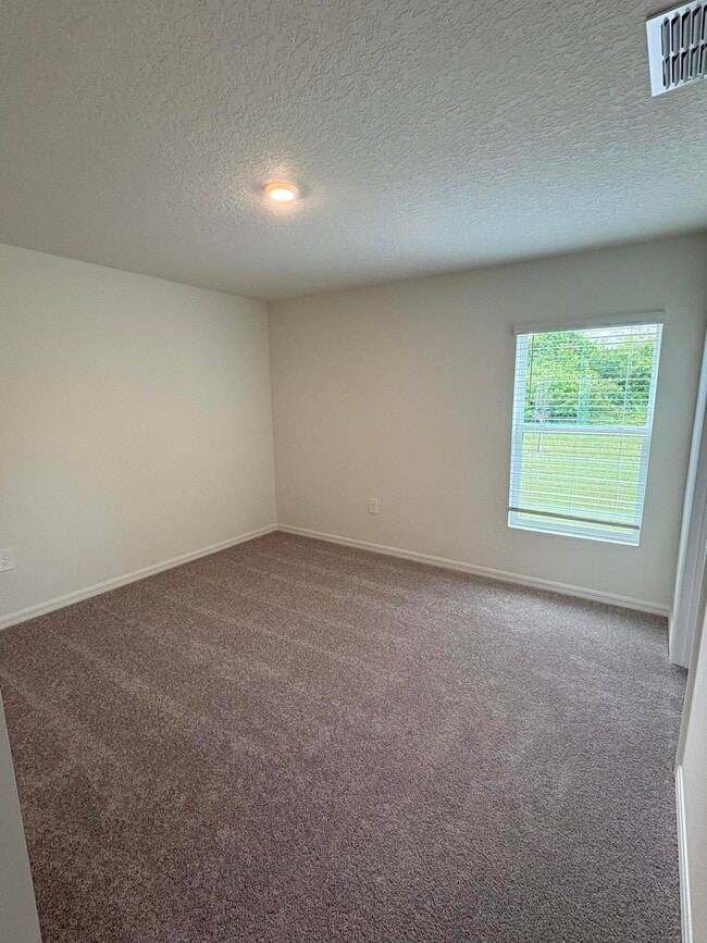 Building Photo - 1109 Altamira St NW