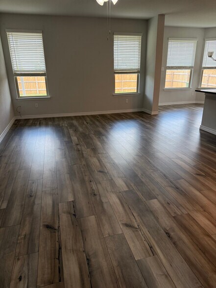 Building Photo - 5700 Foggy Lagoon Dr