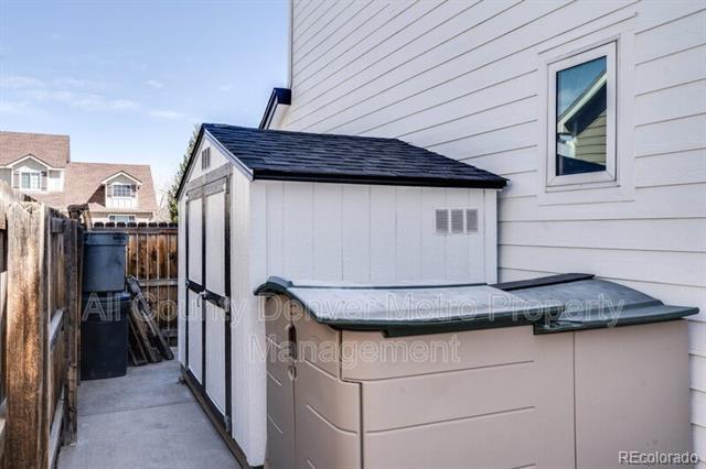 Building Photo - 8444 Wright St