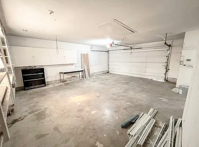 Building Photo - 143 Ramblewood Rd