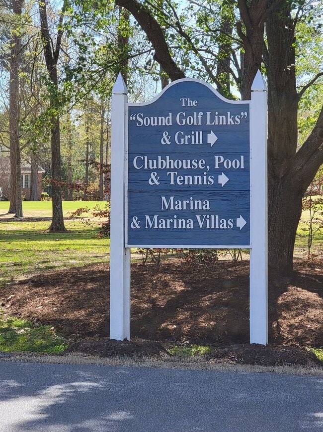 Building Photo - 104 Waccamaw Dr