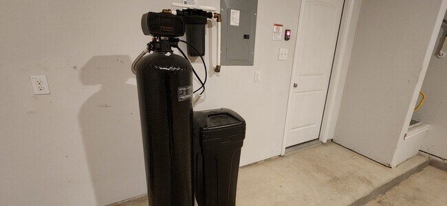 Building Photo - CYPRESS TRAILS OFF PRUE RD - 4-bedroom rental home!