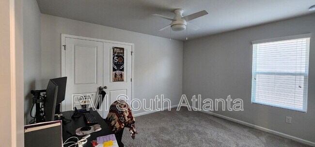 Building Photo - 7124 Timberland Trl