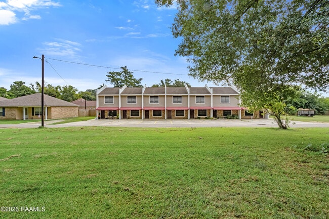 Building Photo - 115 Woodworth Ln