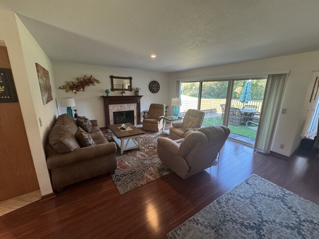 Building Photo - 23799 Monterey Salinas Hwy