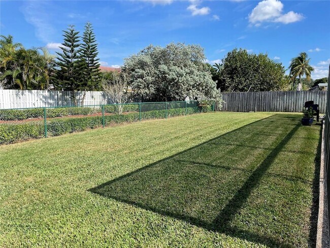 Building Photo - 13331 NW 10th St