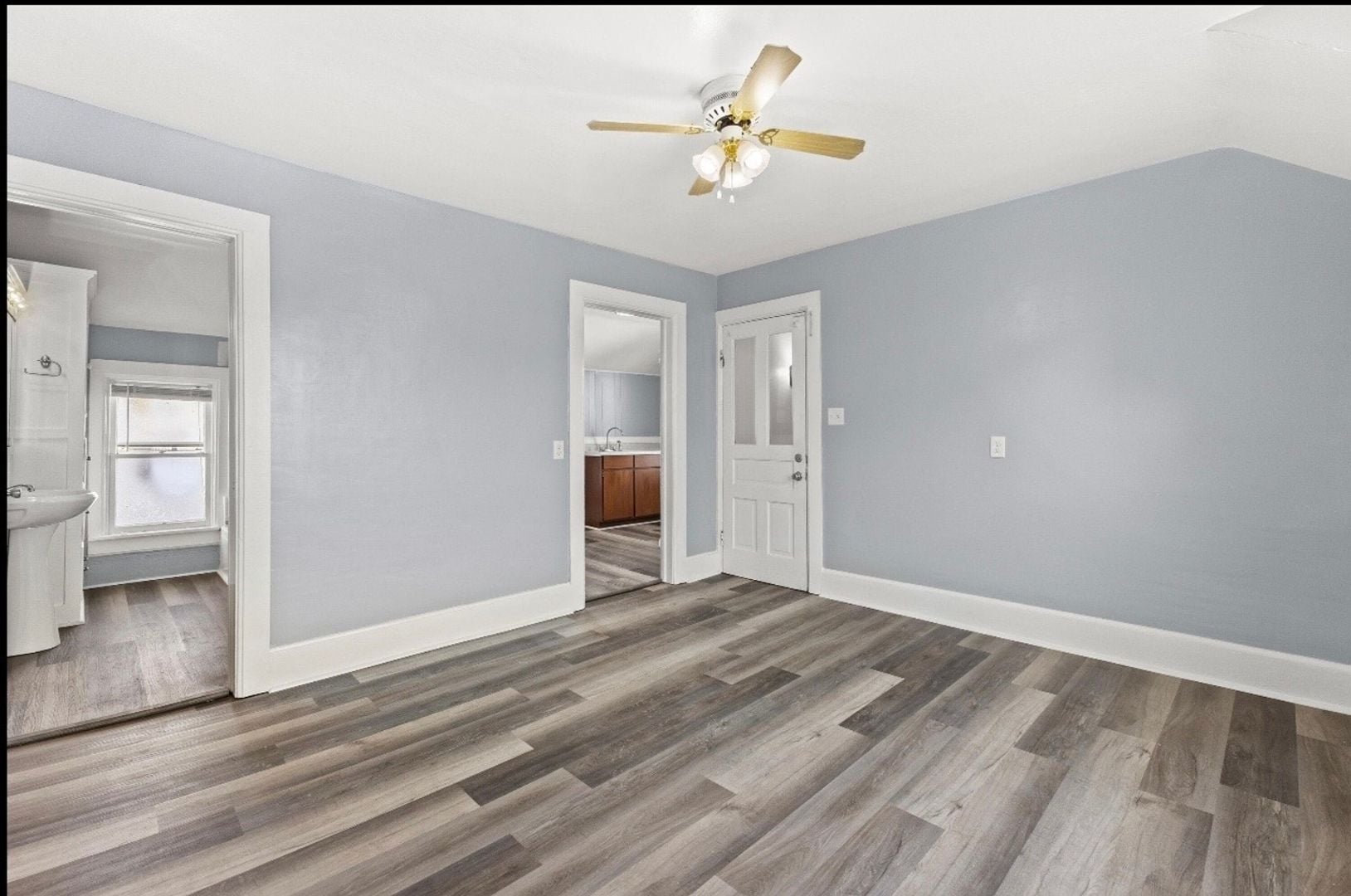 Building Photo - 2912 Wright Ave