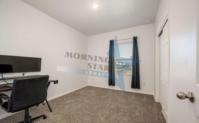 Building Photo - Nearly New Home! Near Nasa/White Sands- ba...
