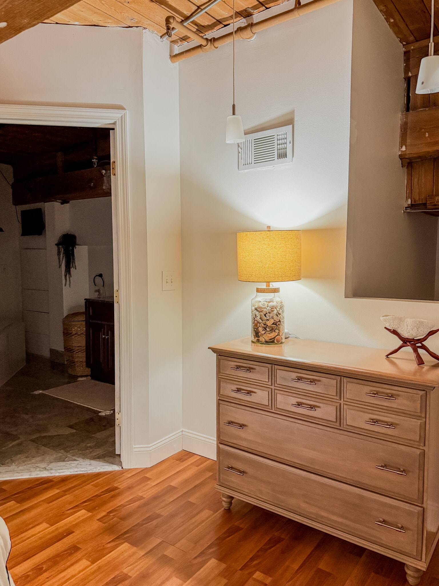 Building Photo - 494 Woonasquatucket Ave