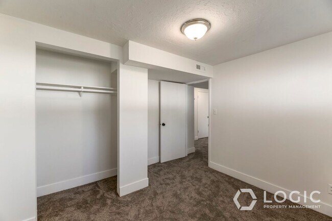 Building Photo - 9734 S 520 E